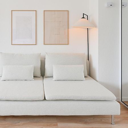Beautiful And Stylish 1-Bedroom With Kitchen And King Size Bed Wuppertal Luaran gambar