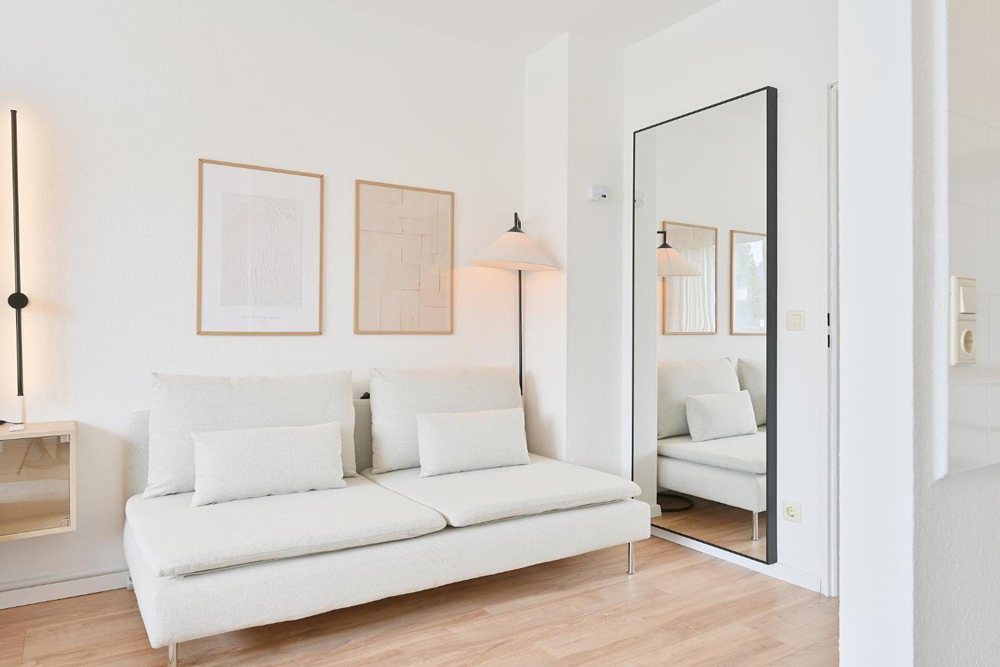 Beautiful And Stylish 1-Bedroom With Kitchen And King Size Bed Wuppertal Luaran gambar
